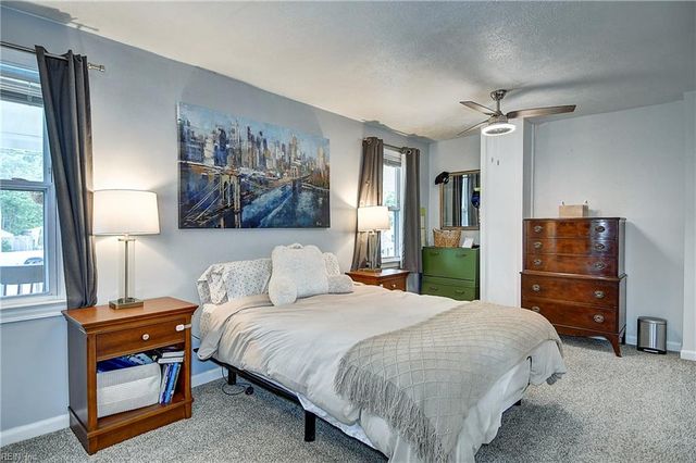 617 Hudson Ter, Newport News, VA 23605