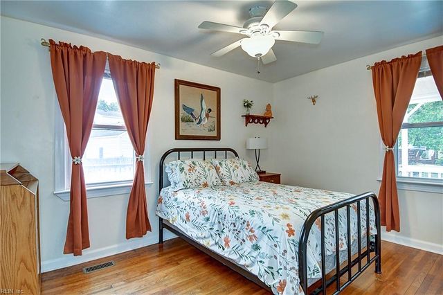 617 Hudson Ter, Newport News, VA 23605
