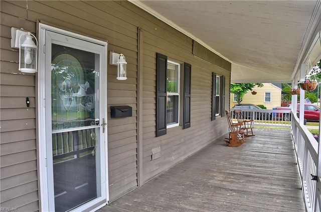 617 Hudson Ter, Newport News, VA 23605