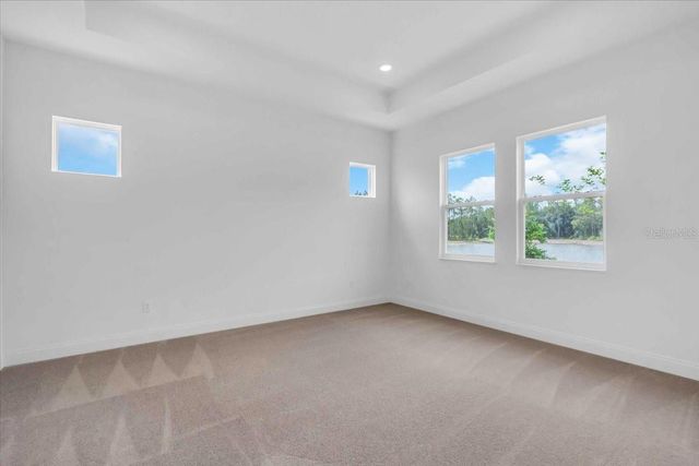 2302 LONE TREE BEND, Zephyrhills, FL 33541