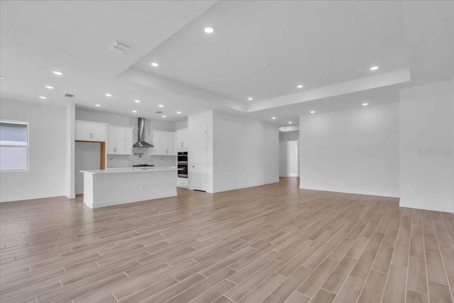 2302 LONE TREE BEND, Zephyrhills, FL 33541