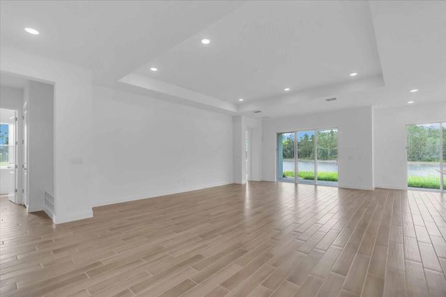2302 LONE TREE BEND, Zephyrhills, FL 33541