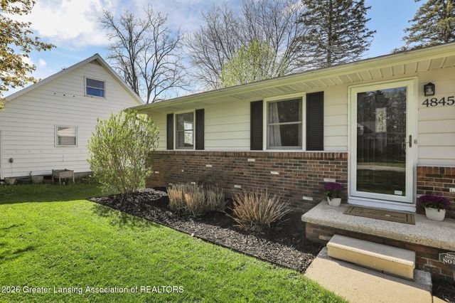 4845 Tartan Lane, Holt, MI 48842