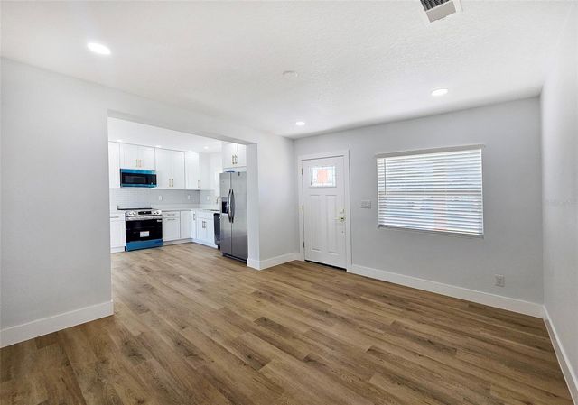 6405 N HALE AVENUE, Tampa, FL 33614