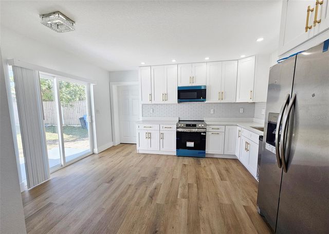 6405 N HALE AVENUE, Tampa, FL 33614