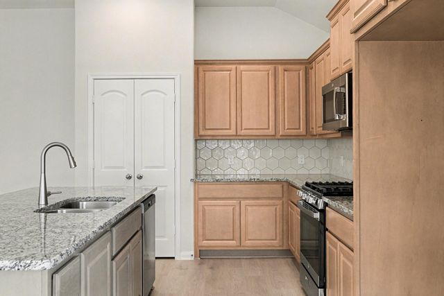 11024 Ondrea, Willis, TX 77318