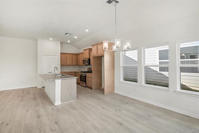 11024 Ondrea, Willis, TX 77318