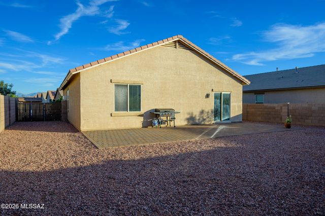 14139 N Dart Point Way, Marana, AZ 85658