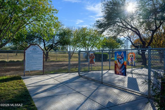 14139 N Dart Point Way, Marana, AZ 85658