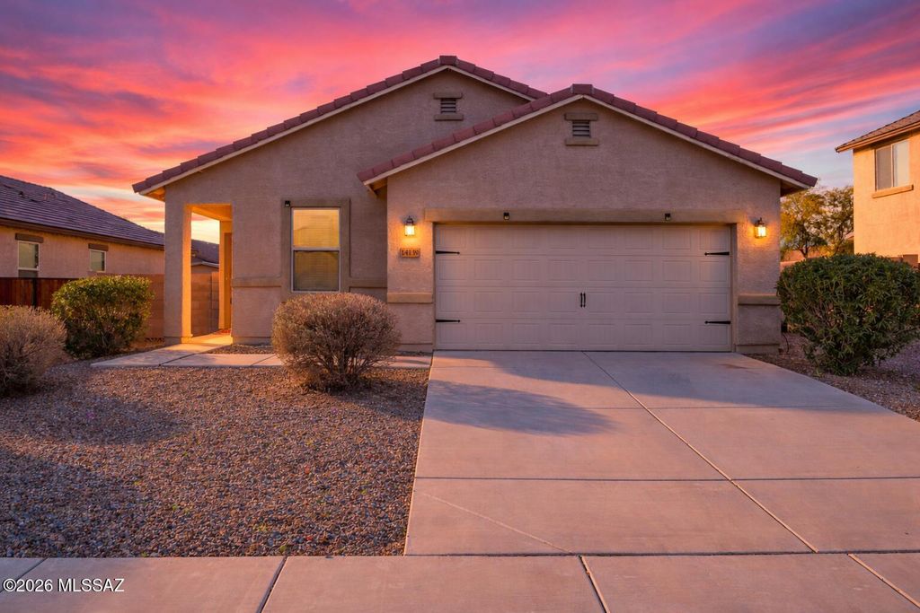 14139 N Dart Point Way, Marana, AZ 85658