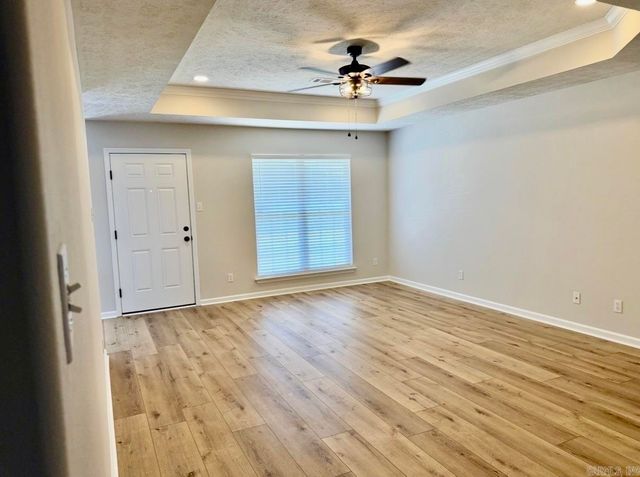 2430 Apple Blossom, Conway, AR 72034