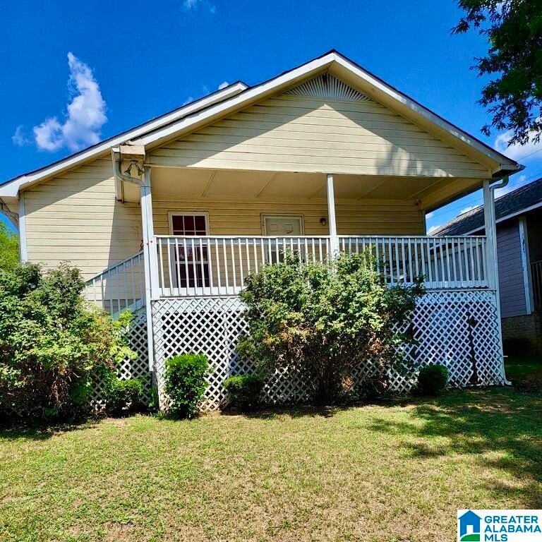 1408 AVENUE D, Birmingham, AL 35218