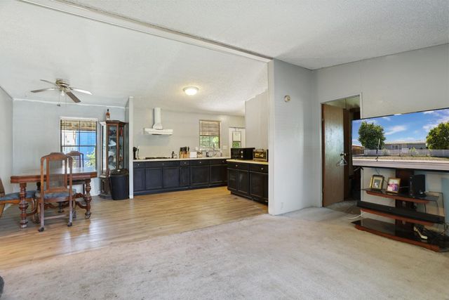 415 S Cardinal Ave, Stockton, CA 95215