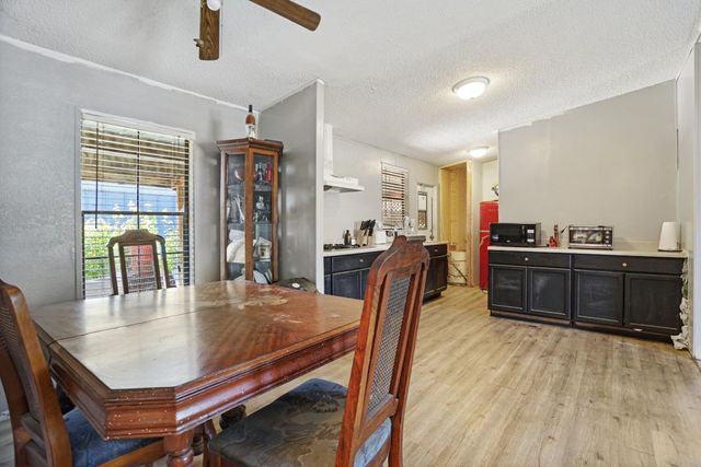 415 S Cardinal Ave, Stockton, CA 95215