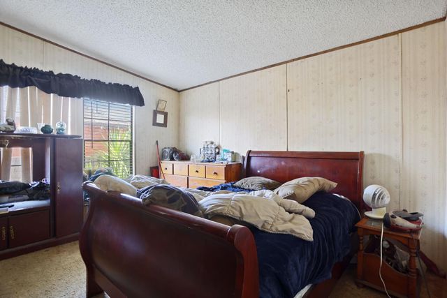 415 S Cardinal Ave, Stockton, CA 95215