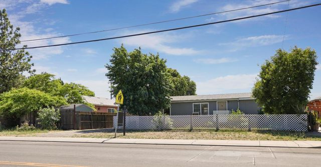 415 S Cardinal Ave, Stockton, CA 95215