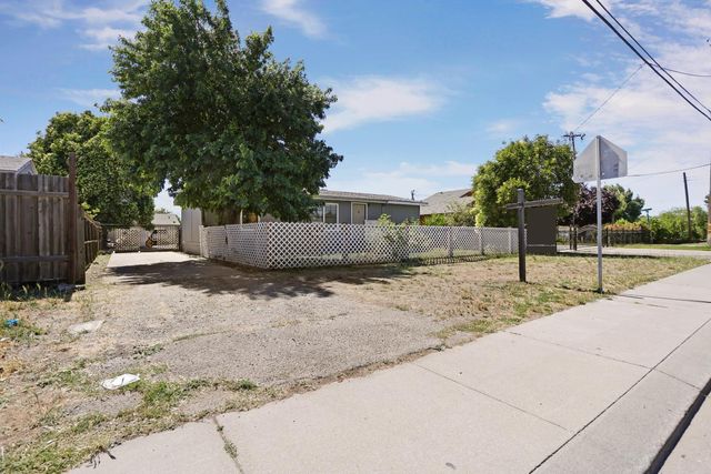 415 S Cardinal Ave, Stockton, CA 95215