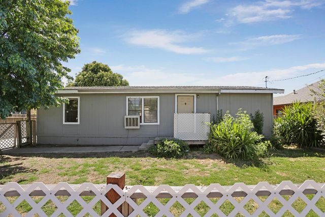 415 S Cardinal Ave, Stockton, CA 95215