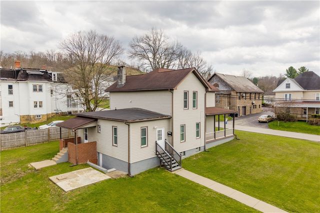 19 Old Monongahela Pike, Somerset Twp, PA 15330
