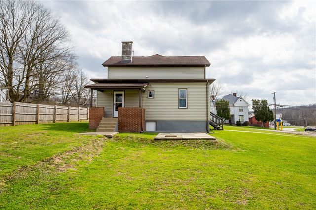 19 Old Monongahela Pike, Somerset Twp, PA 15330