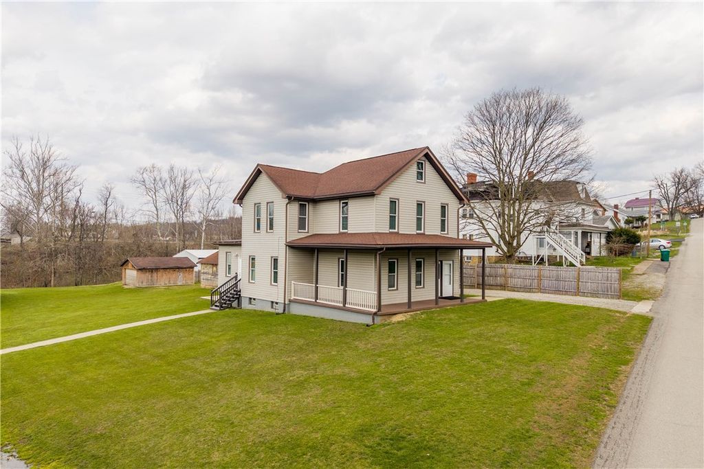 19 Old Monongahela Pike, Somerset Twp, PA 15330