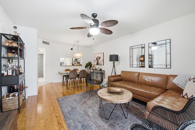 5501 Lakeside Drive 207, Margate, FL 33063
