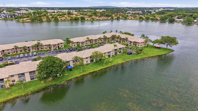 5501 Lakeside Drive 207, Margate, FL 33063