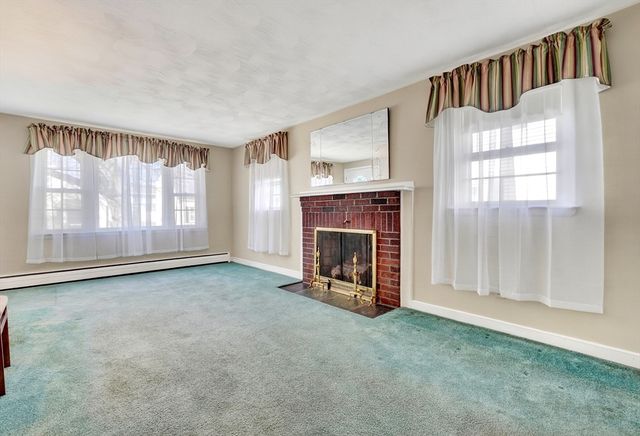 32 Vogel Street, Boston, MA 02132