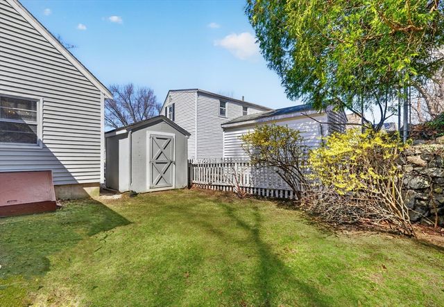 32 Vogel Street, Boston, MA 02132