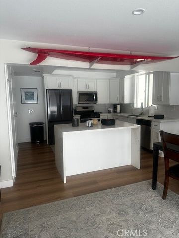 4704 Seashore Drive, Newport Beach, CA 92663