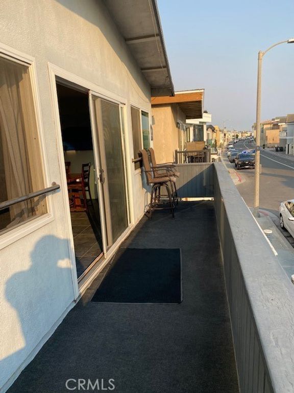 4704 Seashore Drive, Newport Beach, CA 92663