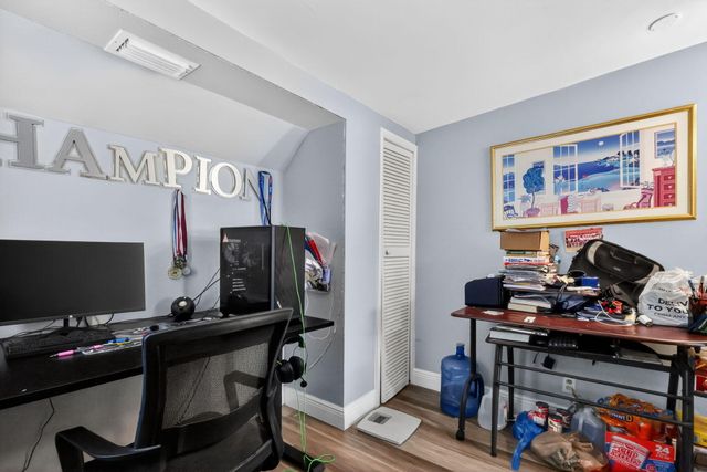 831 30th Court, West Palm Beach, FL 33407