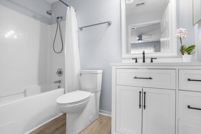 4270 Calinda Ln 311, Niceville, FL 32578