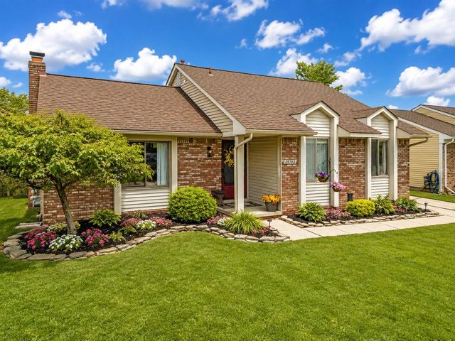 25783 Mary Street, Chesterfield, MI 48051