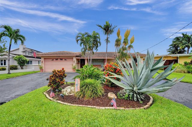 1000 SE 7th Ave, Pompano Beach, FL 33060