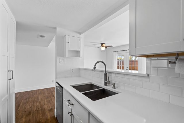 8400 Hickory Street 103, Frisco, TX 75034