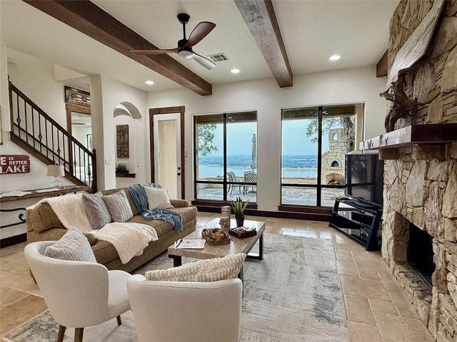 2804B Lohmans Ford RD, Lago Vista, TX 78645