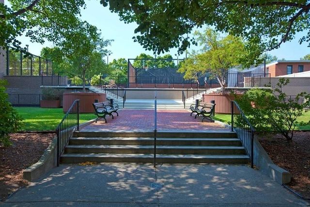 99 Pond Ave 702, Brookline, MA 02445