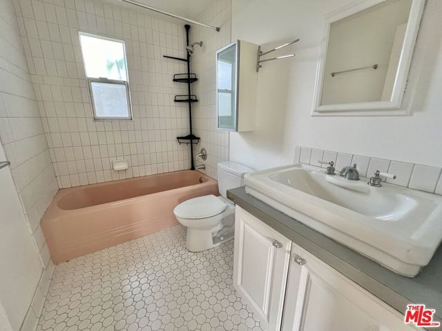 2513 Euclid Street A, Santa Monica, CA 90405