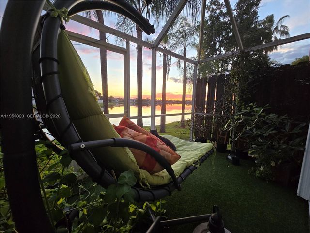 1303 Presidio Dr 6-41, Weston, FL 33327