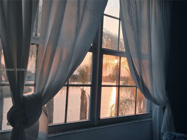 1303 Presidio Dr 6-41, Weston, FL 33327