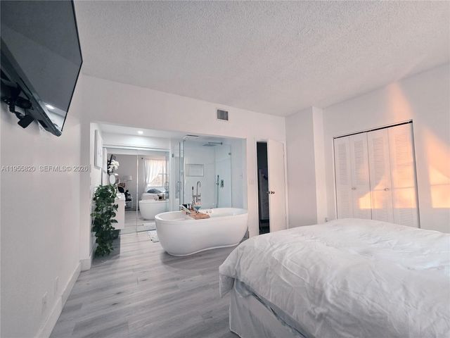 1303 Presidio Dr 6-41, Weston, FL 33327