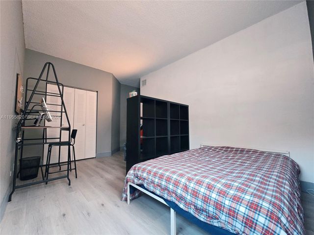 1303 Presidio Dr 6-41, Weston, FL 33327