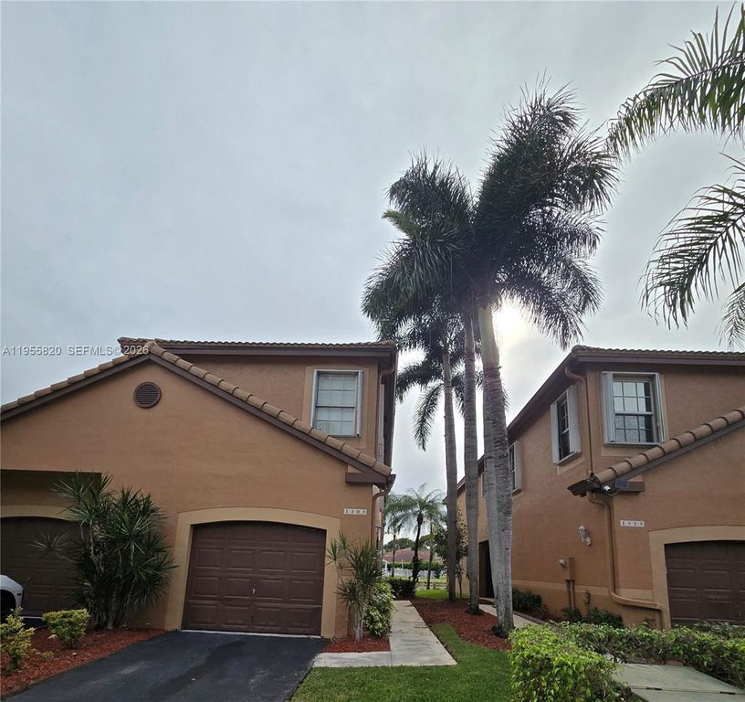 1303 Presidio Dr 6-41, Weston, FL 33327