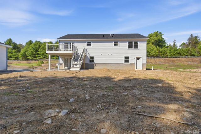 1352 State Route 42, Sparrowbush, NY 12780