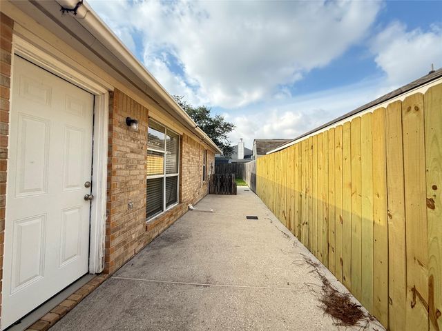 6035 Settlers Village Drive, Katy, TX 77449