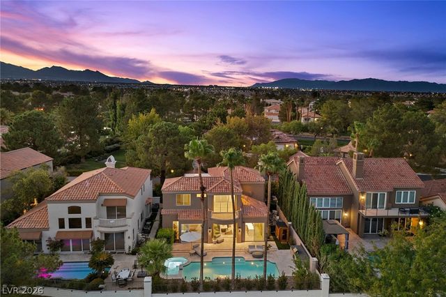 8371 Plum Creek Court, Las Vegas, NV 89113