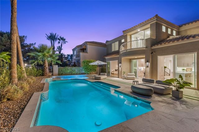 8371 Plum Creek Court, Las Vegas, NV 89113