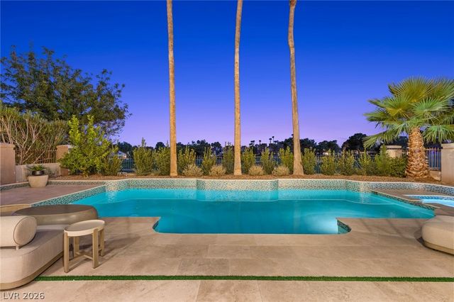 8371 Plum Creek Court, Las Vegas, NV 89113