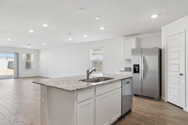 26030 W LYNNE Lane, Buckeye, AZ 85326